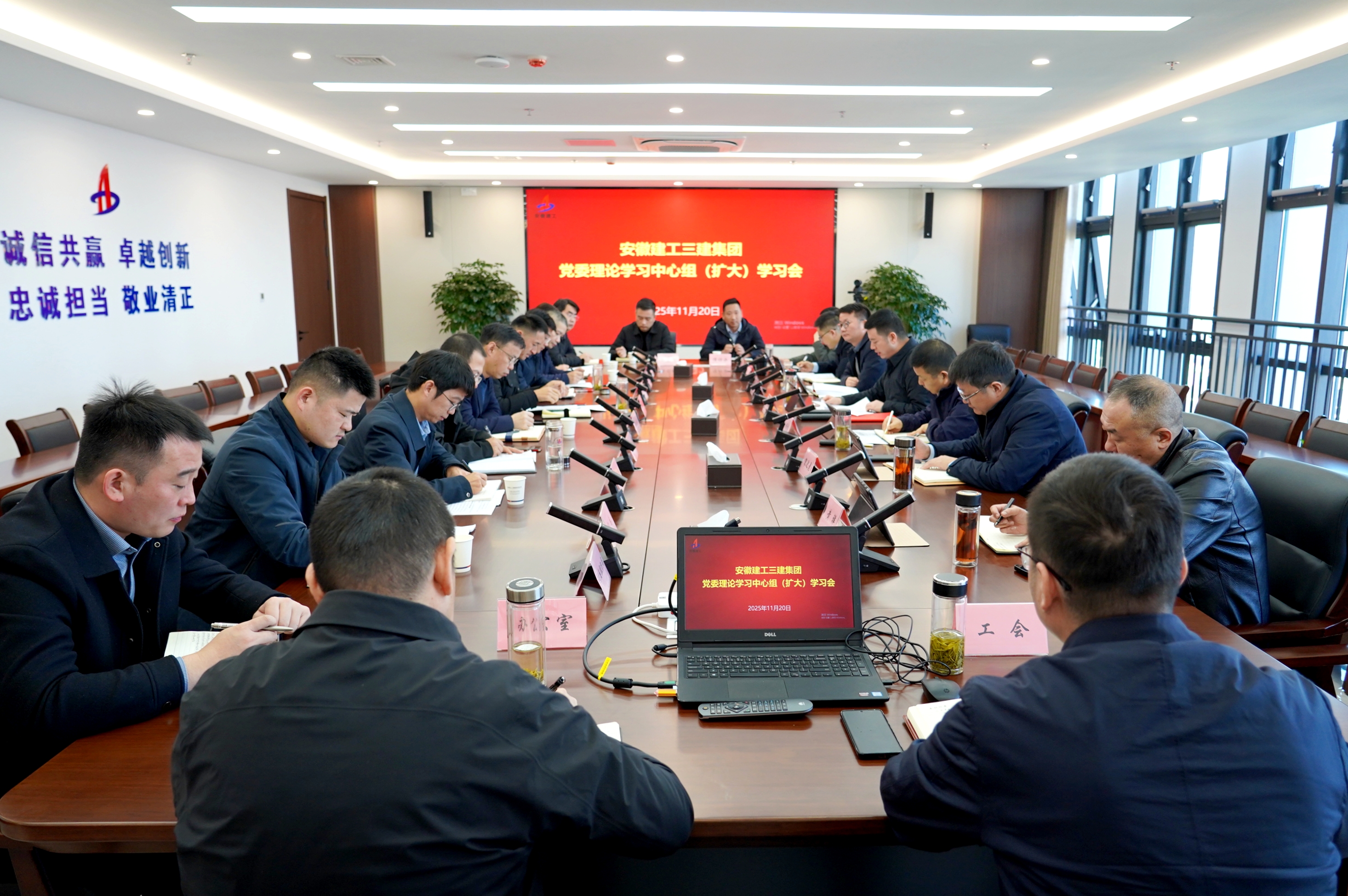 NIC08072_副本.jpg NIC08072_副本.jpg