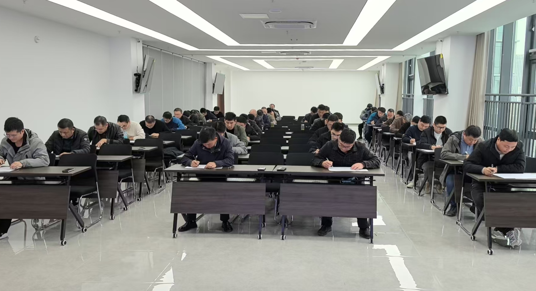 660B6CFE6078CCB2527BFD27E3868849_副本.jpg 660B6CFE6078CCB2527BFD27E3868849_副本.jpg